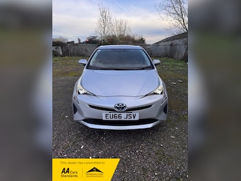 Used Toyota Prius 2017 for sale - 78493197: Photo