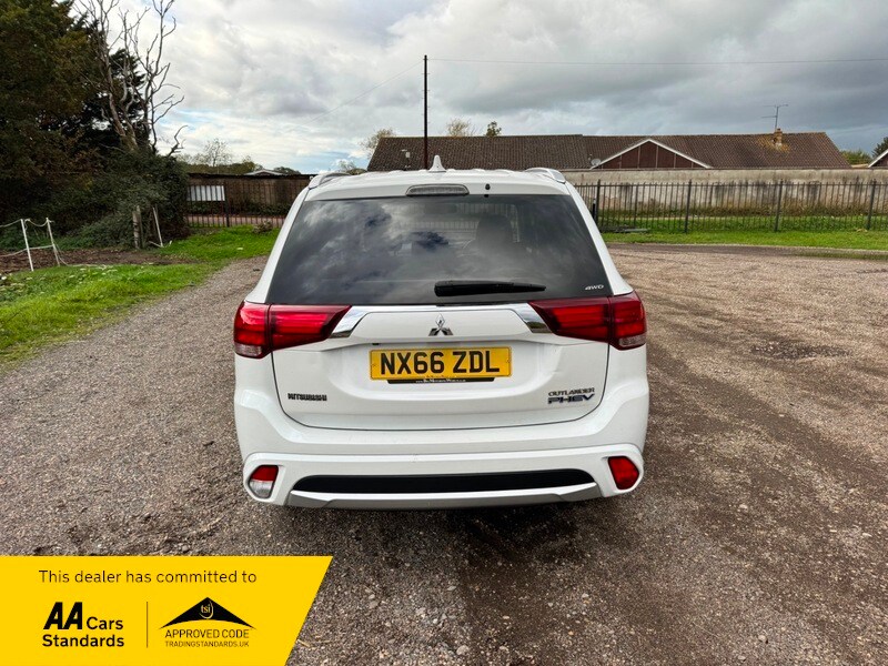 Used Mitsubishi Outlander 2016 for sale - 76386928: Photo 10