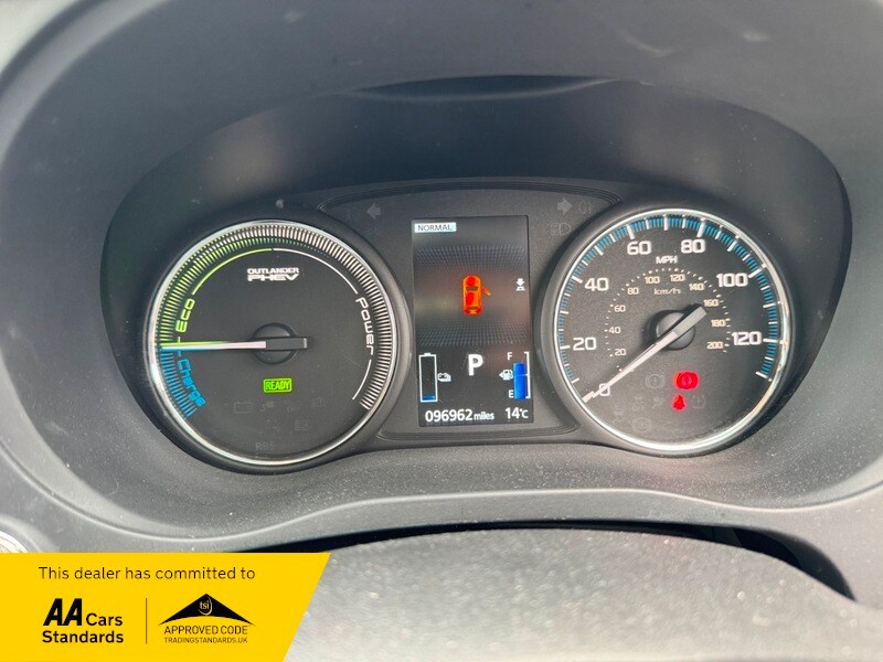 Used Mitsubishi Outlander 2016 for sale - 76386928: Photo 18