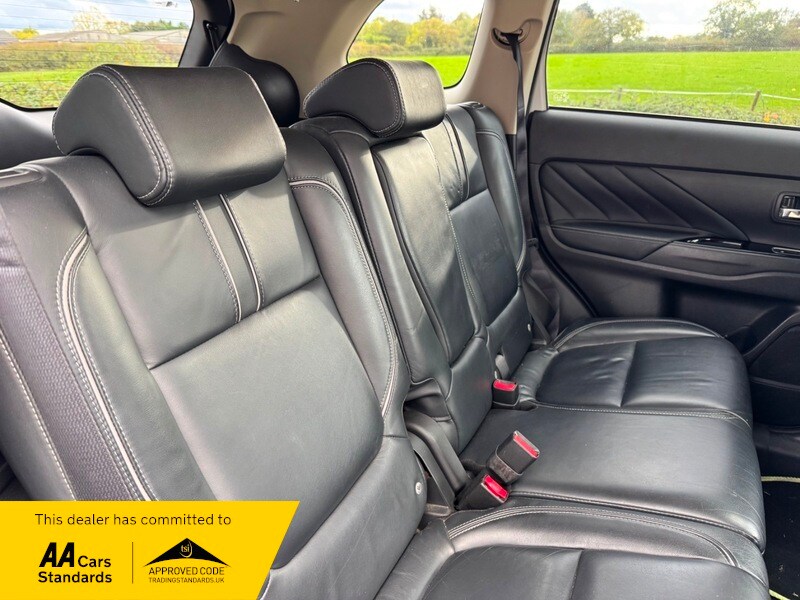 Used Mitsubishi Outlander 2016 for sale - 76386928: Photo 20