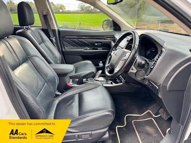 Used Mitsubishi Outlander 2016 for sale - 76386928: Photo 21