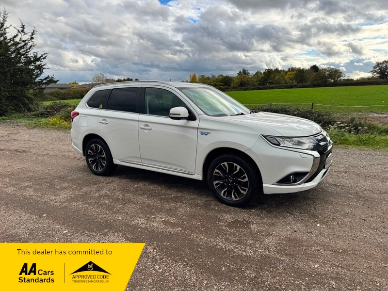 Used Mitsubishi Outlander 2016 for sale - 76386928: Photo 4