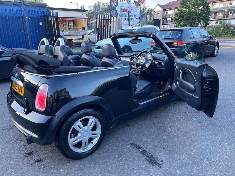 Used MINI Convertible 2005 for sale - 76386940: Photo 20