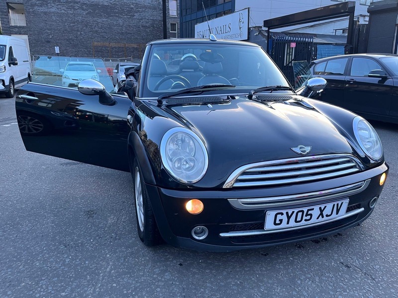 Used MINI Convertible 2005 for sale - 76386940: Photo 22