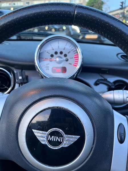 Used MINI Convertible 2005 for sale - 76386940: Photo 30