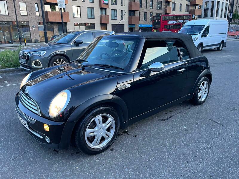 Used MINI Convertible 2005 for sale - 76386940: Photo 40