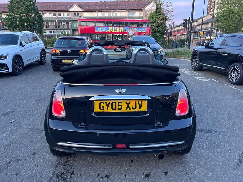 Used MINI Convertible 2005 for sale - 76386940: Photo 9