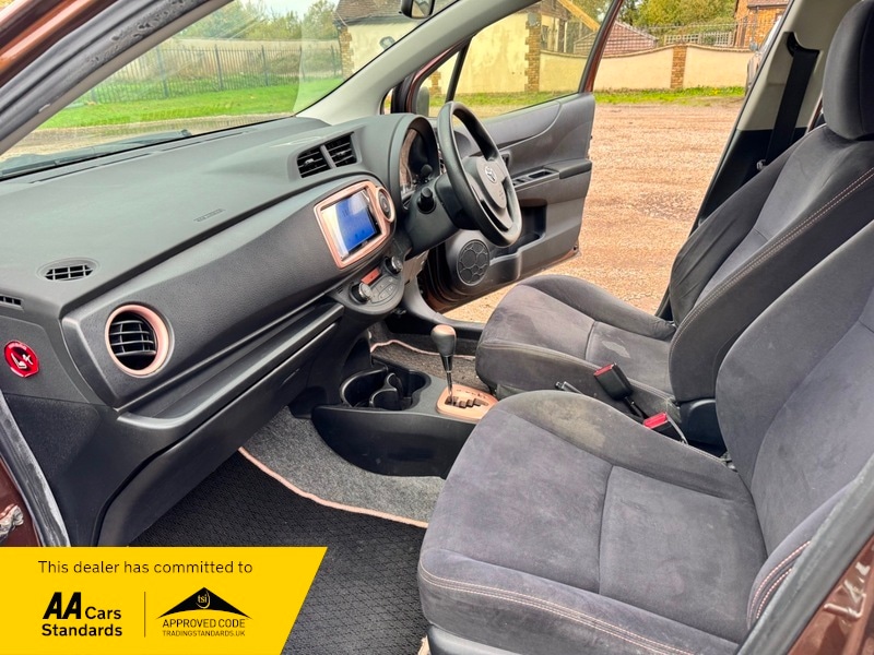 Used Toyota Vitz 2025 for sale - 76386964: Photo 21