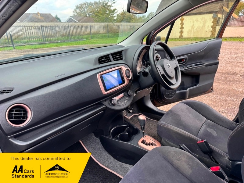 Used Toyota Vitz 2025 for sale - 76386964: Photo 23