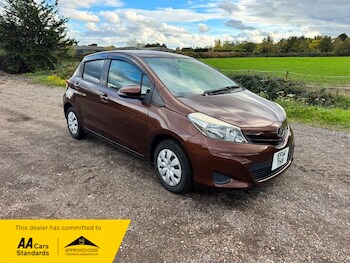 Used Toyota Vitz undefined for sale - 76386964: Photo