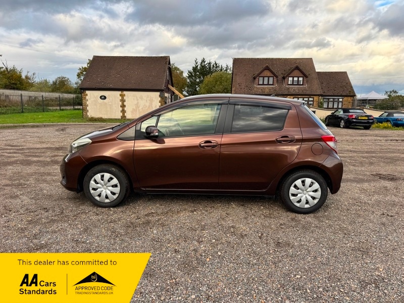 Used Toyota Vitz 2025 for sale - 76386964: Photo 5