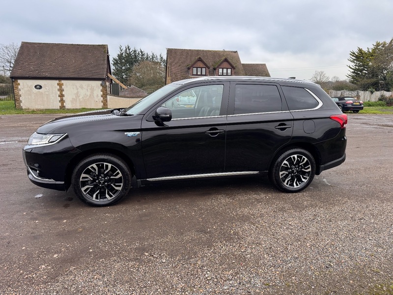 Used Mitsubishi Outlander 2018 for sale - 77065484: Photo 11