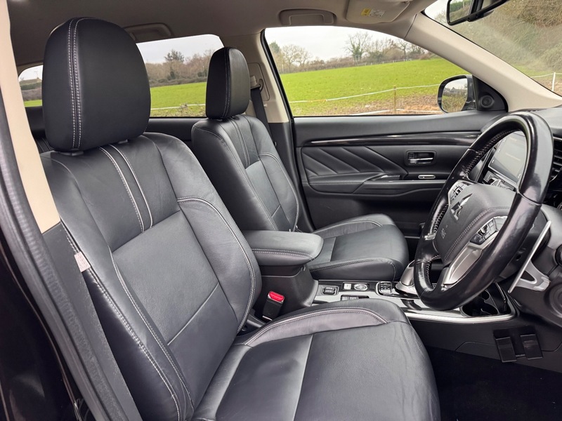 Used Mitsubishi Outlander 2018 for sale - 77065484: Photo 31