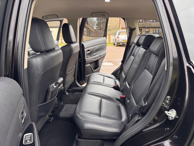 Used Mitsubishi Outlander 2018 for sale - 77065484: Photo 35