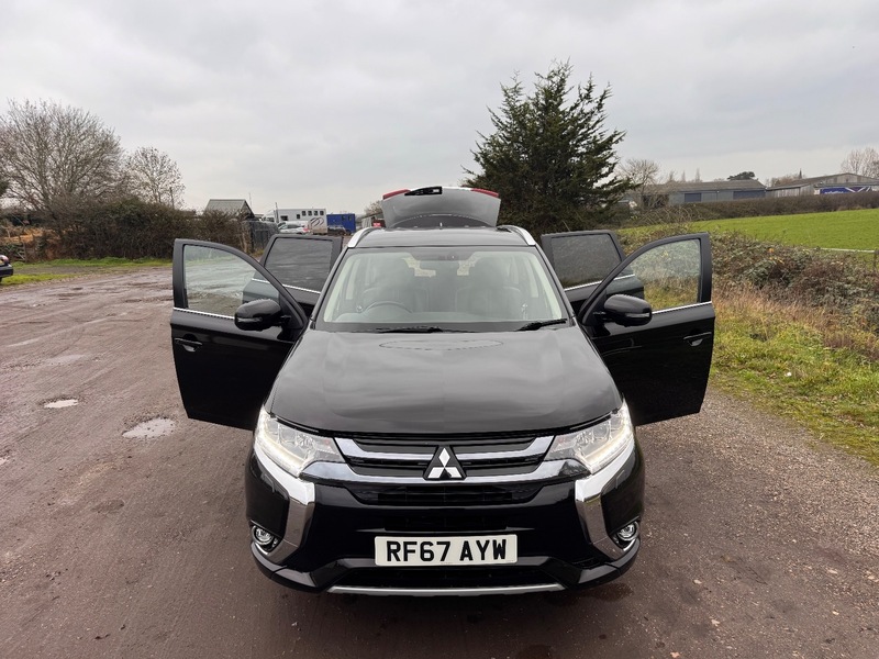 Used Mitsubishi Outlander 2018 for sale - 77065484: Photo 47