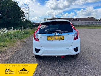 Used Honda Fit 2016 for sale - 78975820: Photo