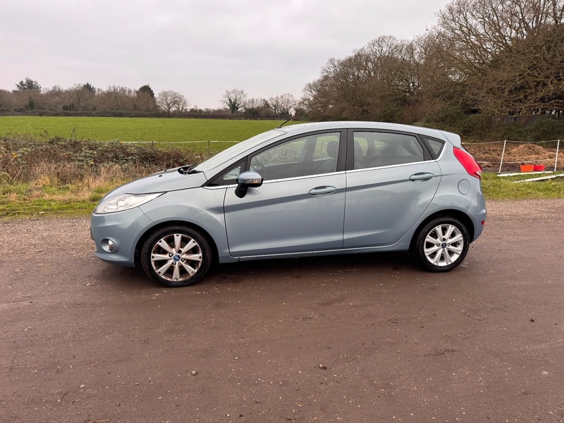 Used Ford Fiesta 2010 for sale - 77065482: Photo 12