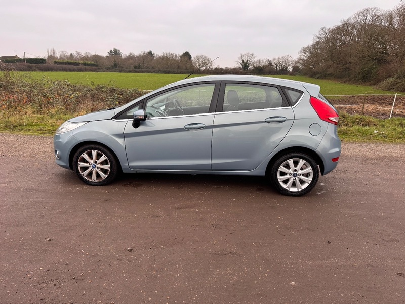 Used Ford Fiesta 2010 for sale - 77065482: Photo 13