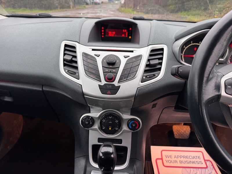 Used Ford Fiesta 2010 for sale - 77065482: Photo 21