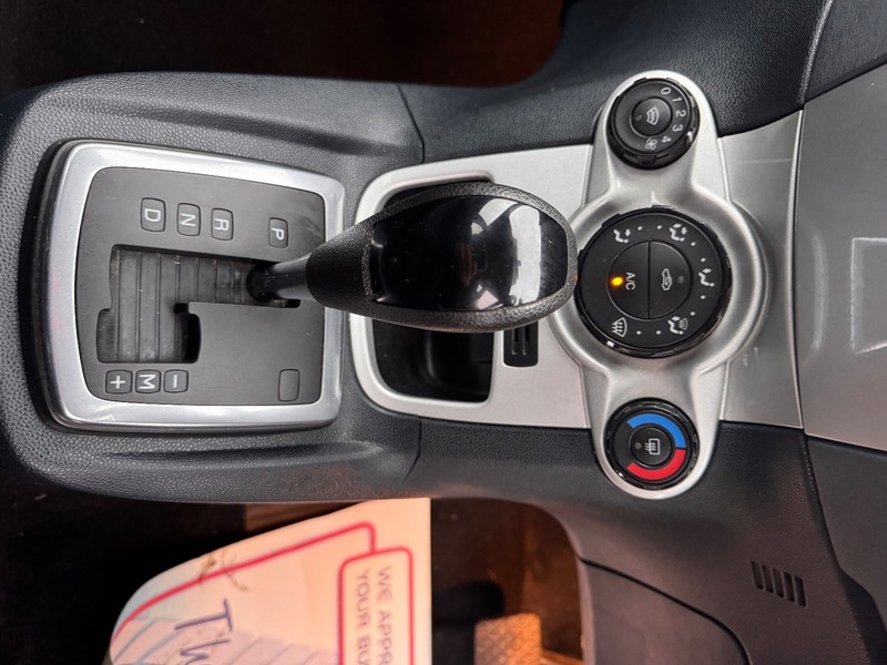 Used Ford Fiesta 2010 for sale - 77065482: Photo 25