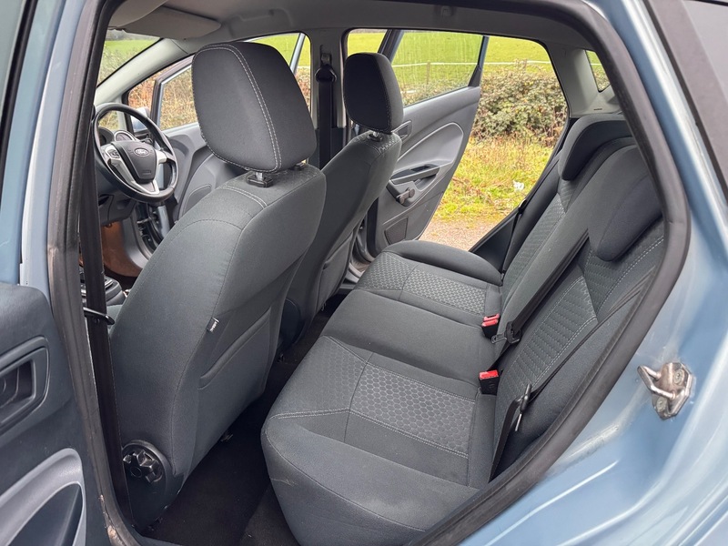 Used Ford Fiesta 2010 for sale - 77065482: Photo 33