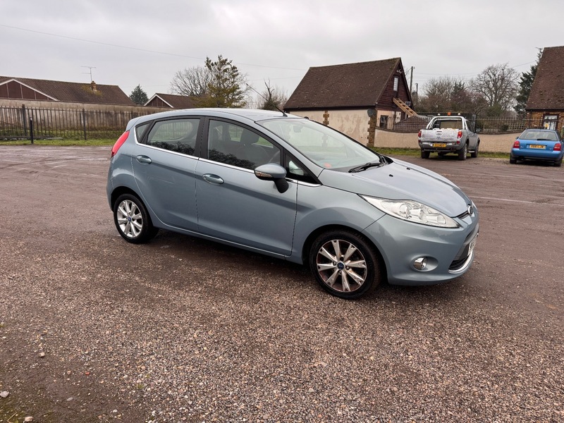 Used Ford Fiesta 2010 for sale - 77065482: Photo 6