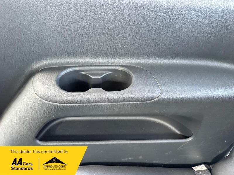 Used Nissan Elgrand 2023 for sale - 76386939: Photo 36