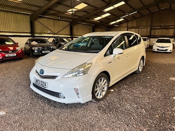 Used Toyota Prius+ undefined for sale - 76386934: Photo