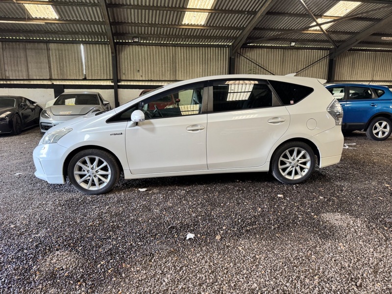 Used Toyota Prius+ 2024 for sale - 76386934: Photo 5