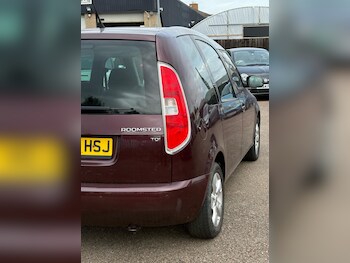 Used Skoda Roomster 2013 for sale - 75520530: Photo