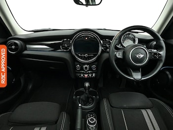 Used MINI Hatch 2022 for sale - 79478328: Photo