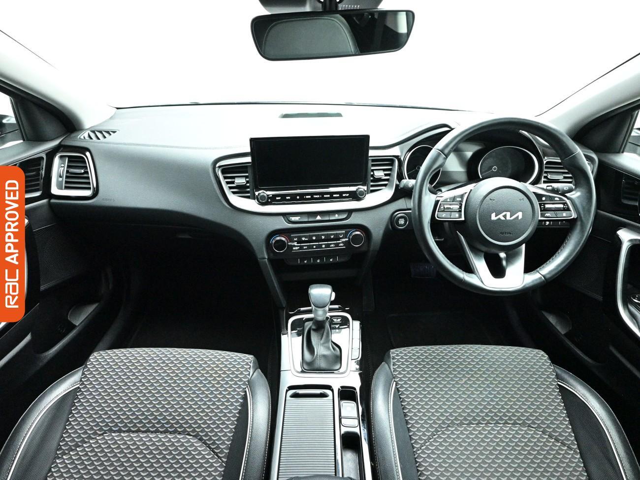 Used Kia XCeed 2023 for sale - 78177909: Photo 2