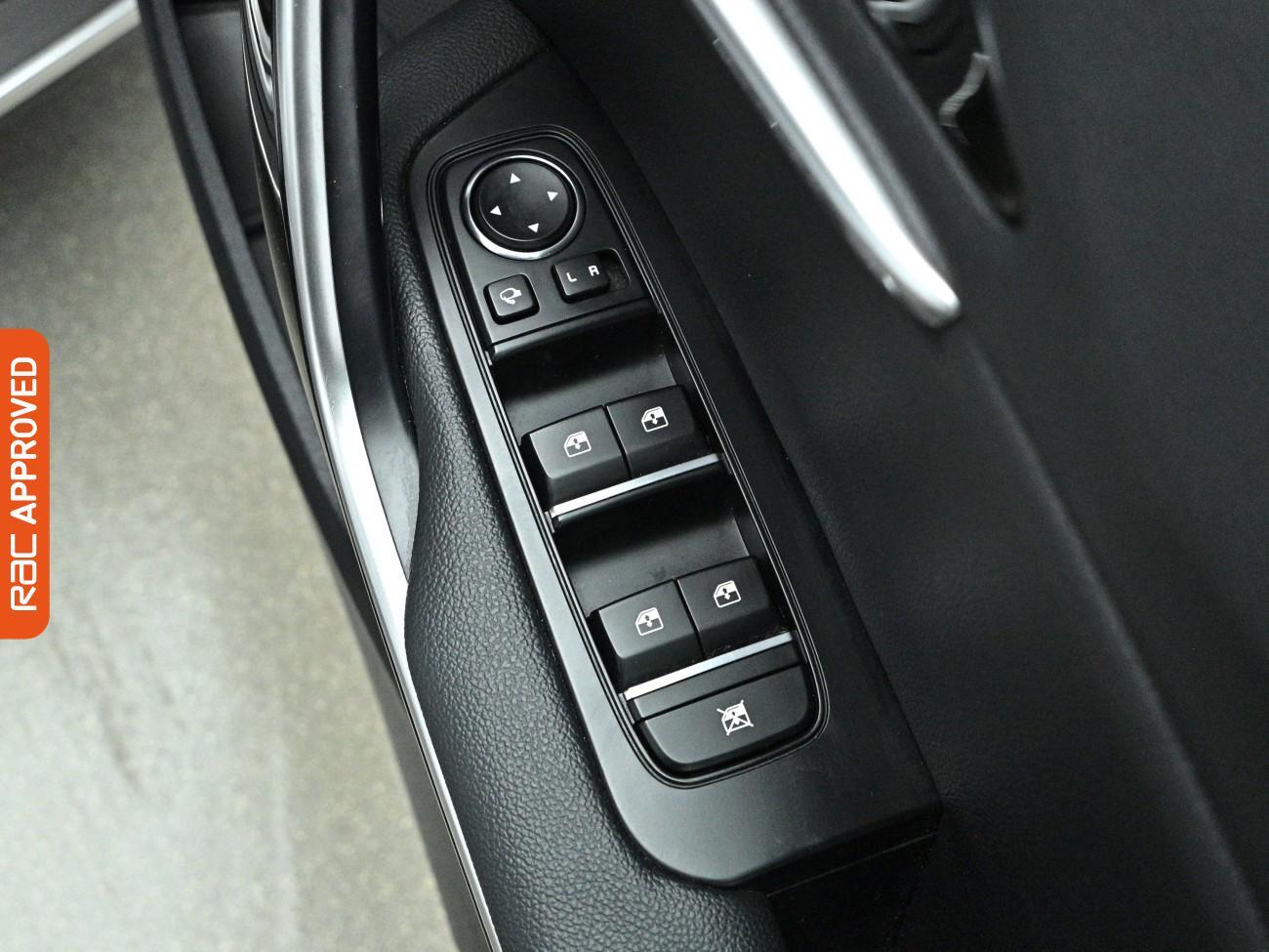 Used Kia XCeed 2023 for sale - 78177909: Photo 25