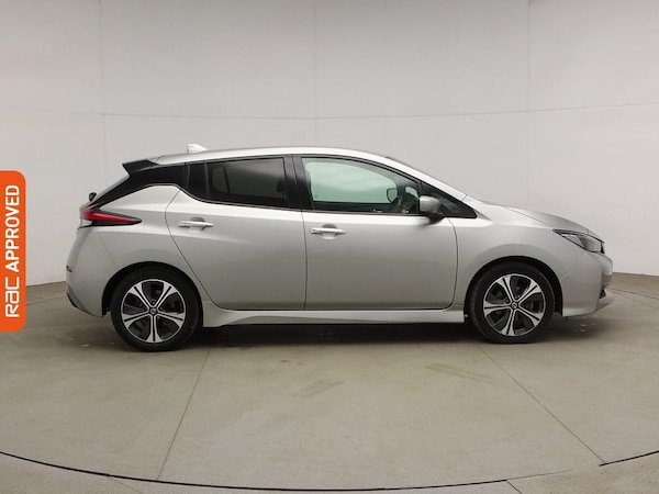 Used Nissan Leaf 2021 for sale - 75390883: Photo 8