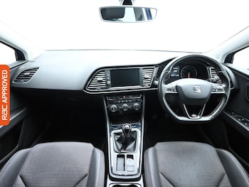 Used SEAT Leon 2019 for sale - 75786558: Photo
