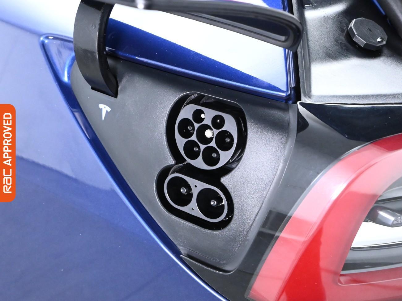 Used Tesla Model 3 2025 for sale - 76128453: Photo 29