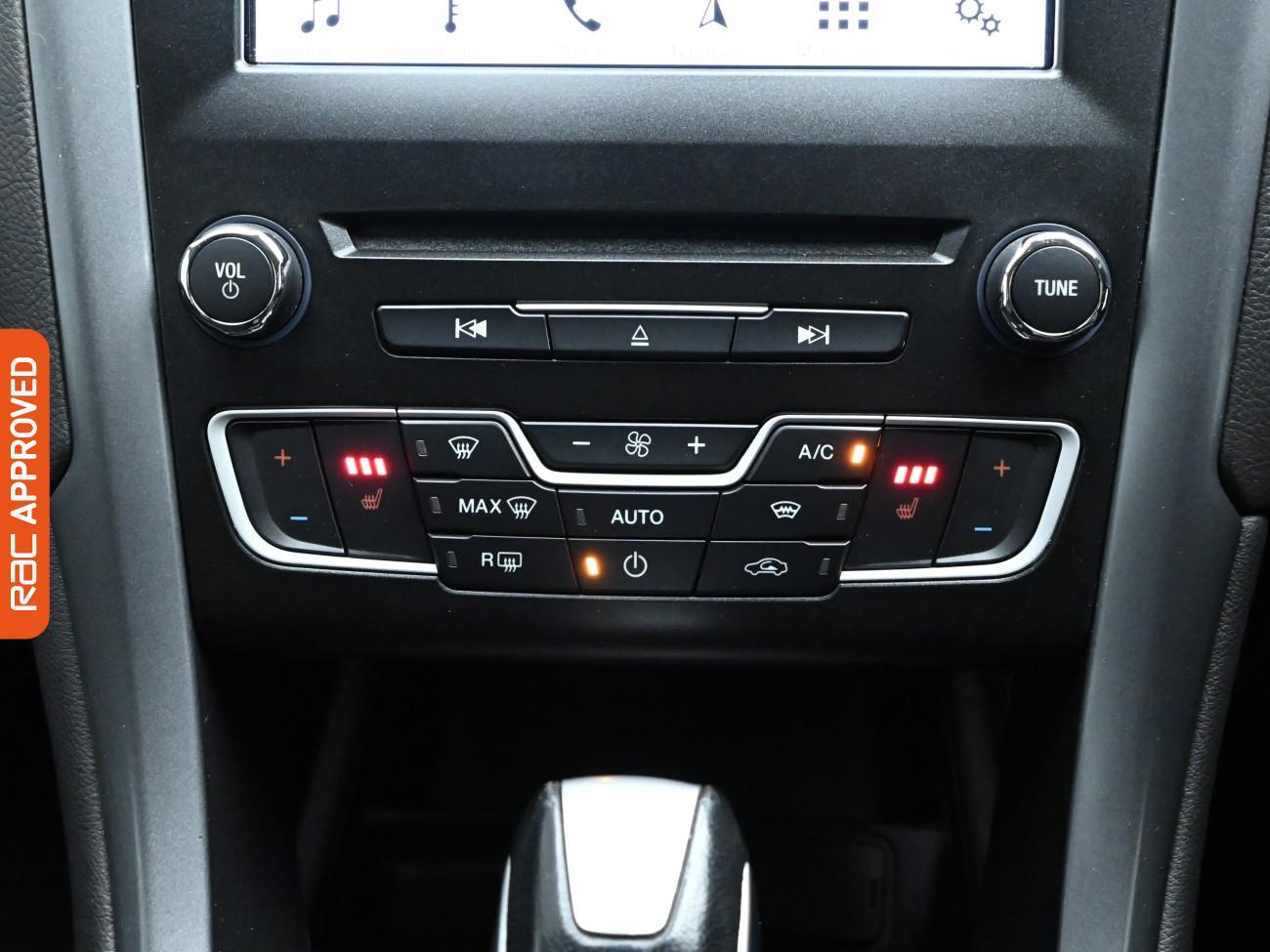 Used Ford Mondeo 2017 for sale - 76164634: Photo 18