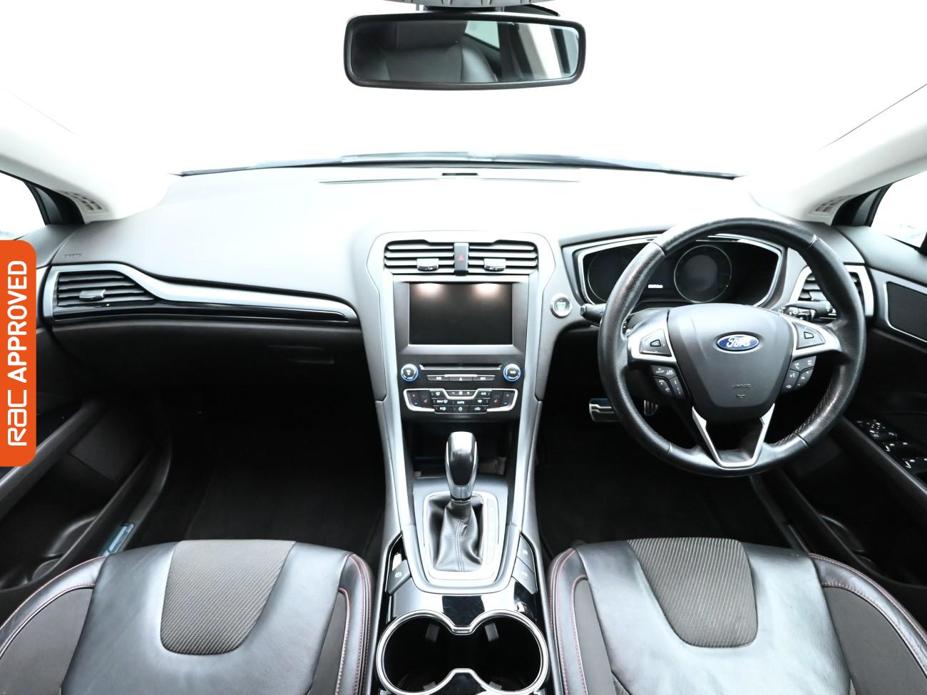 Used Ford Mondeo 2017 for sale - 76164634: Photo 2