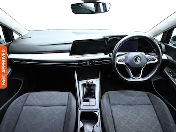 Used Volkswagen Golf 2021 for sale - 76142100: Photo 2