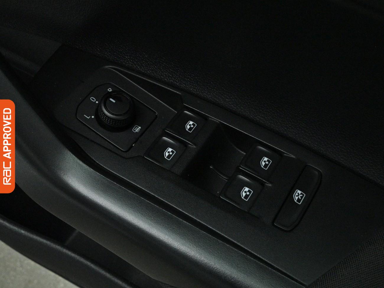 Used Volkswagen Polo 2021 for sale - 78092217: Photo 24