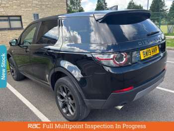 Used Land Rover Discovery Sport 2019 for sale - 75212829: Photo