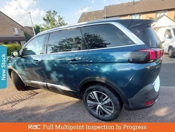 Used Peugeot 5008 2018 for sale - 75331572: Photo