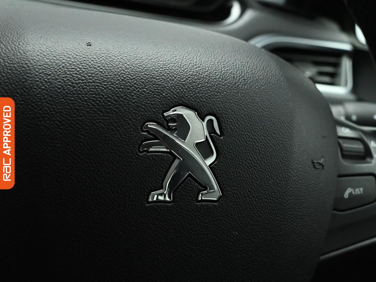 Used Peugeot 2008 2019 for sale - 76649301: Photo 22