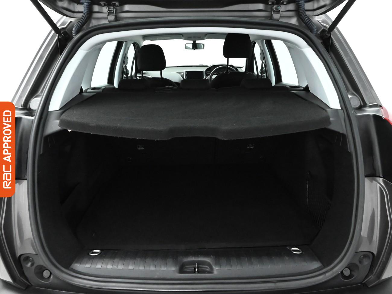 Used Peugeot 2008 2019 for sale - 76649301: Photo 25