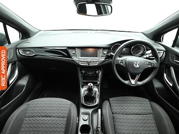 Used Vauxhall Astra 2019 for sale - 77199611: Photo