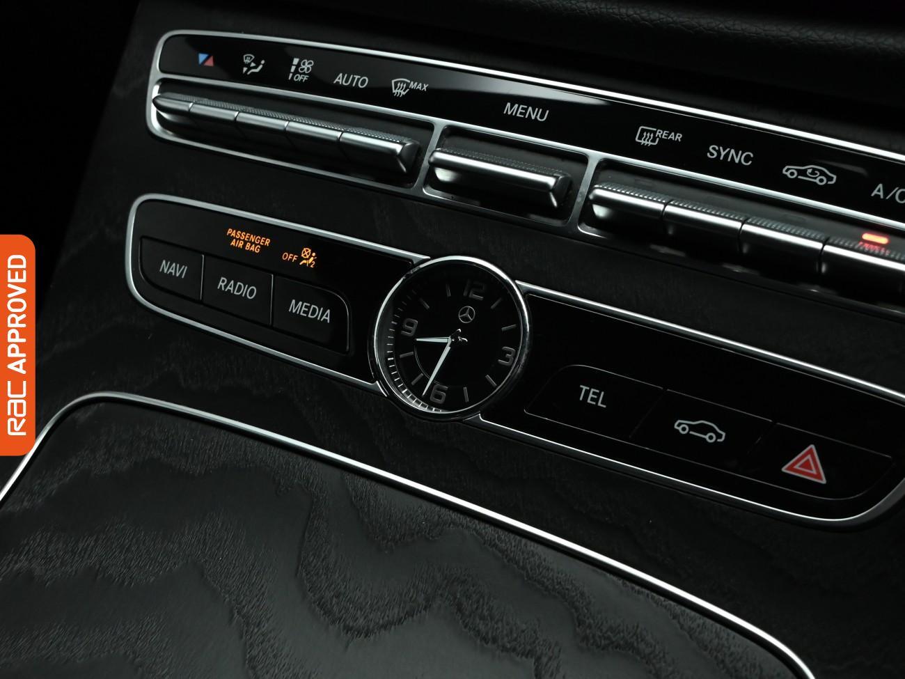 Used Mercedes-Benz E Class 2018 for sale - 77340850: Photo 15