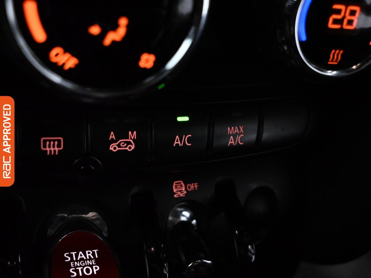 Used MINI Hatch 2015 for sale - 75819656: Photo 15