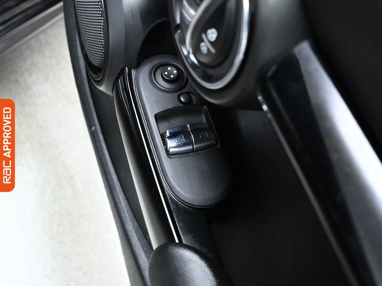 Used MINI Hatch 2015 for sale - 75819656: Photo 22