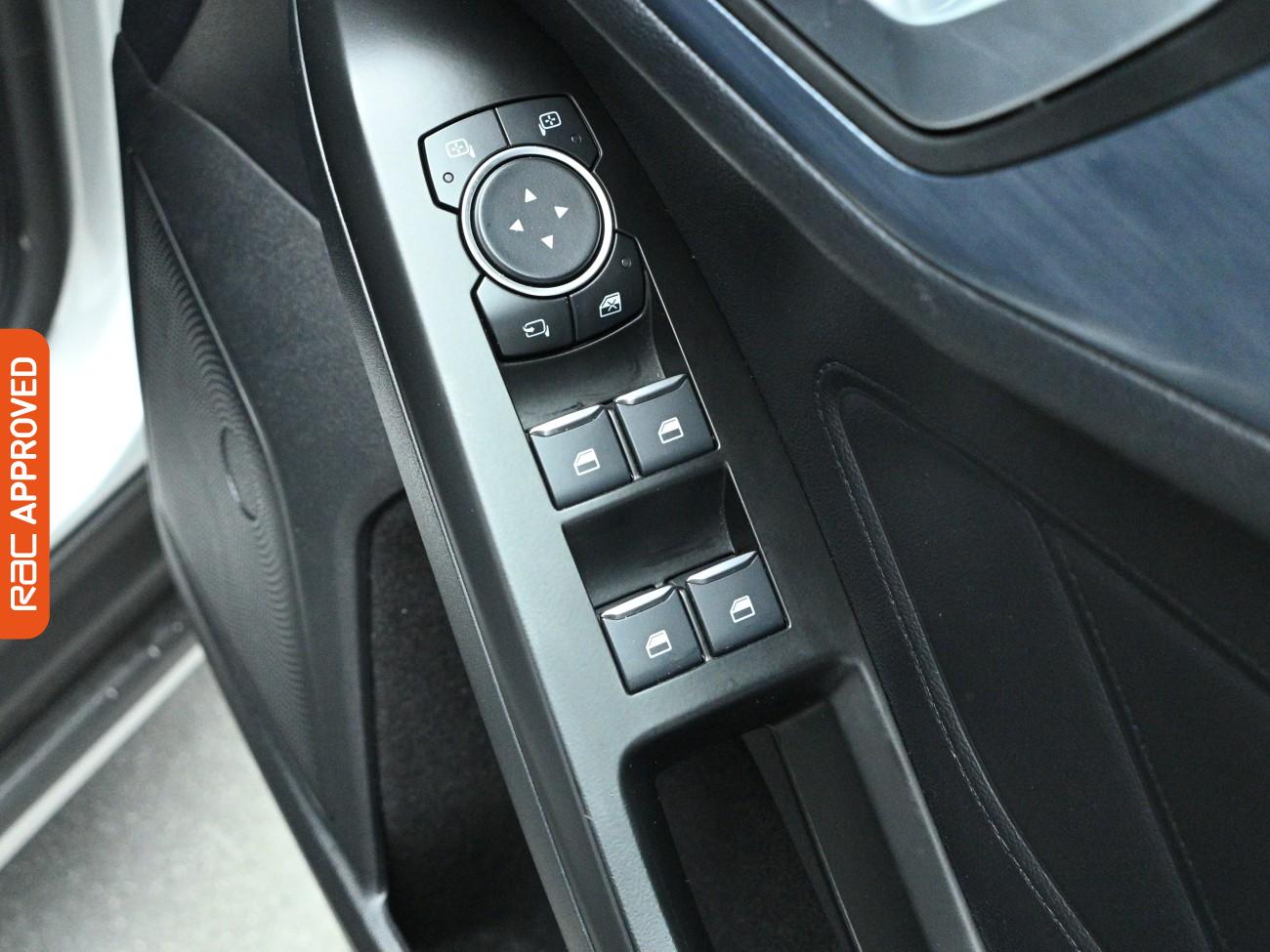 Used Ford Focus 2019 for sale - 77642089: Photo 24