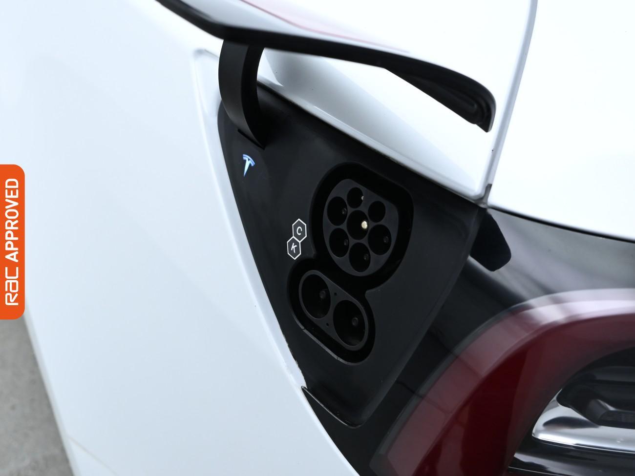 Used Tesla Model 3 2021 for sale - 76330648: Photo 16